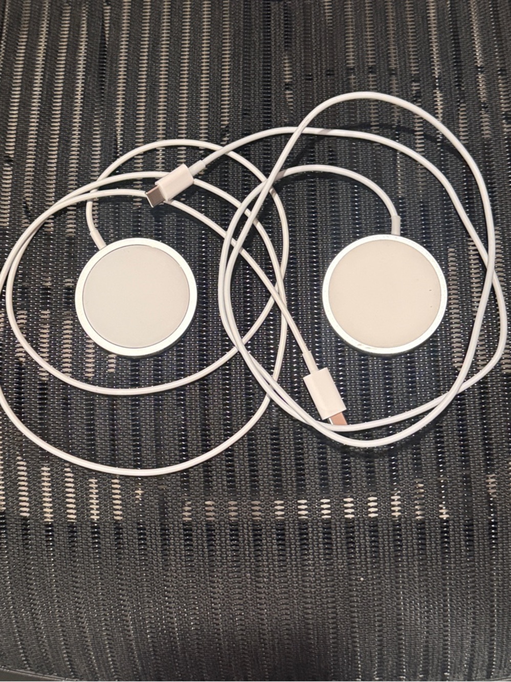 2 Flat Puck Chargers